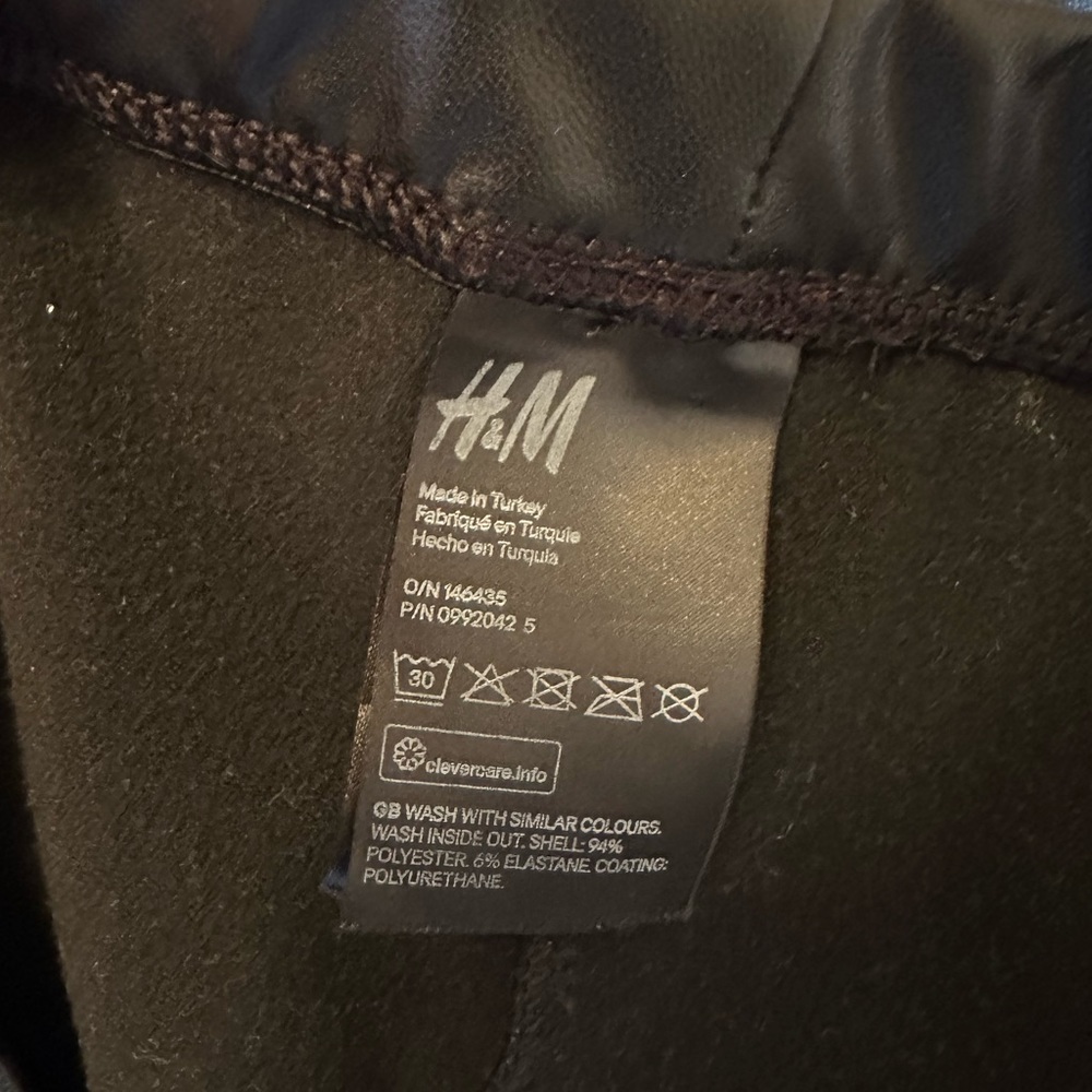 H&M - Picture 6 of 9